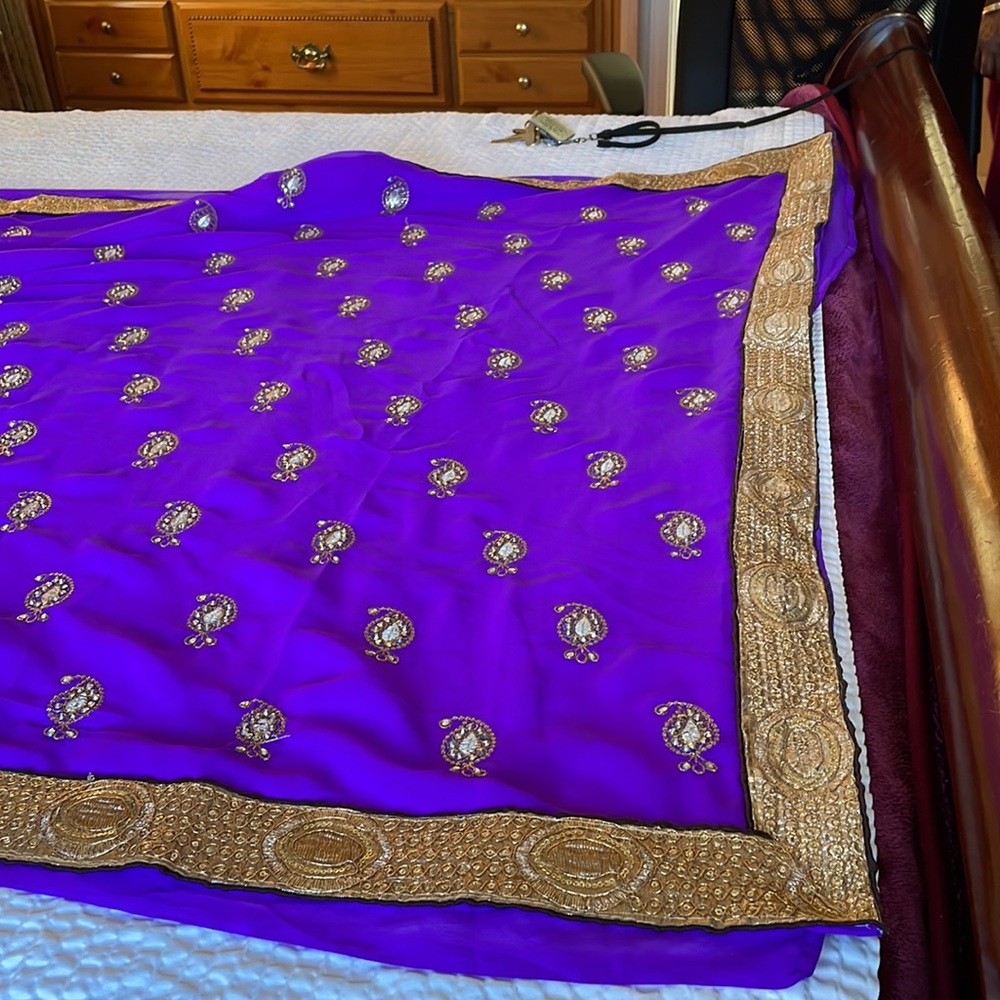Party saree - Picture 3 of 4